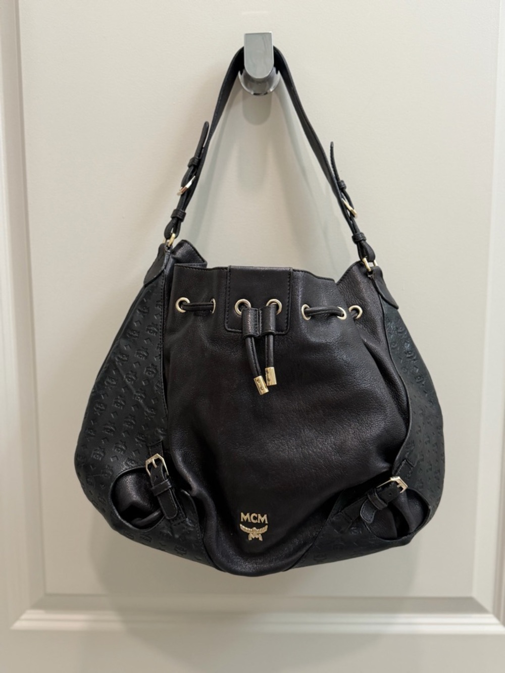 MCM Black Leather Monogram Drawstring Hobo with Gold Hardware - Picture 1 of 15